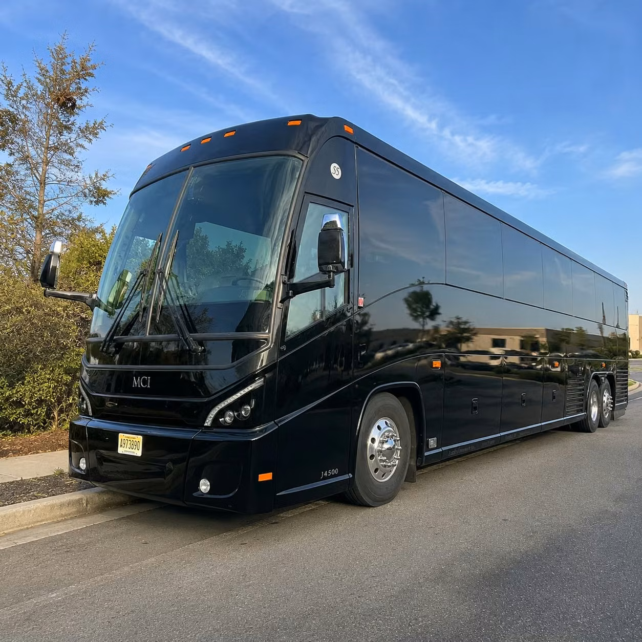 a private bus rental for san francisco government conference and convention transportation
