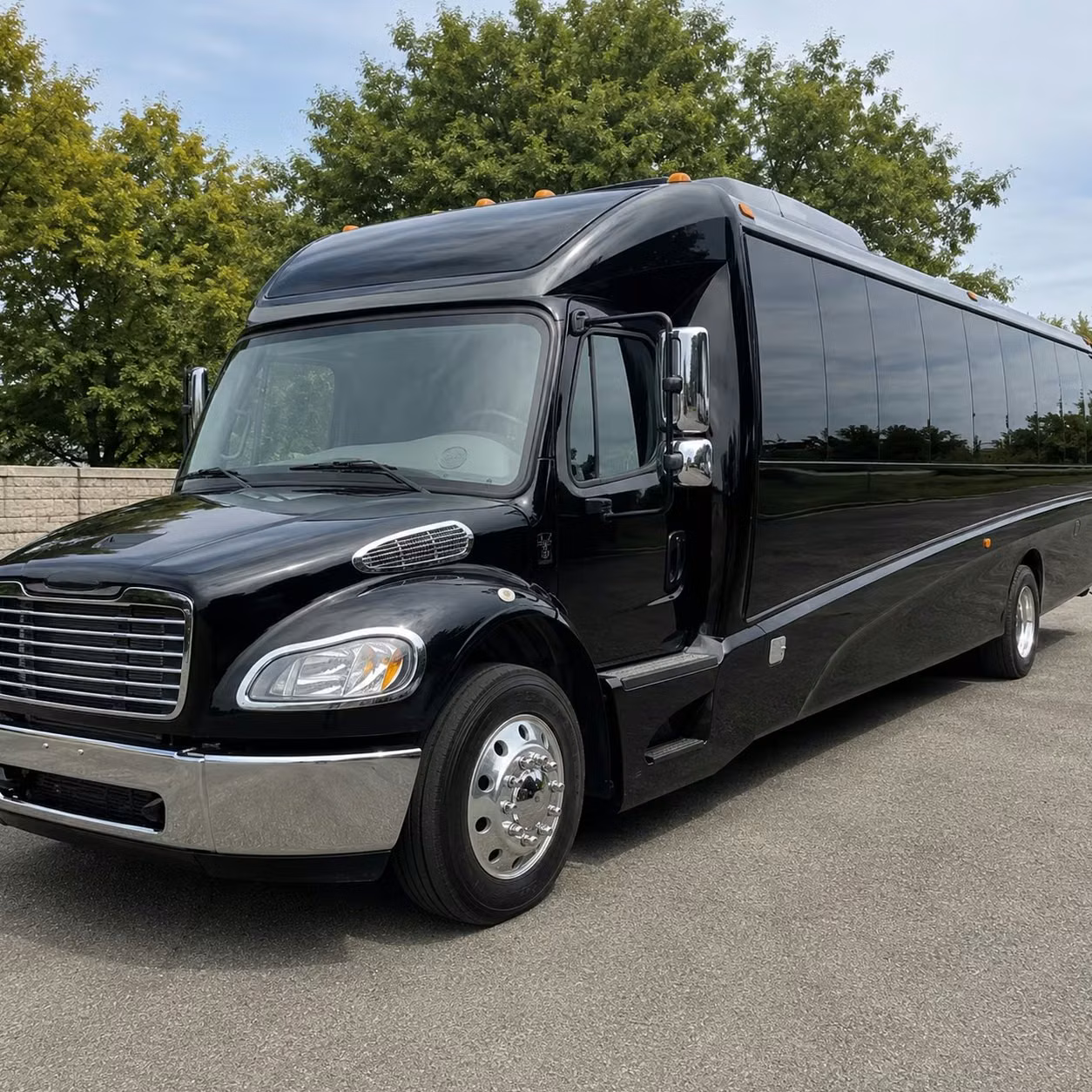 minibus rentals for exploratorium field trips on pier 15